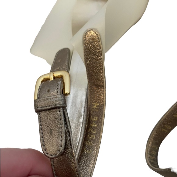 Stuart Weitzman Clear Buckled Heels - Picture 11 of 14